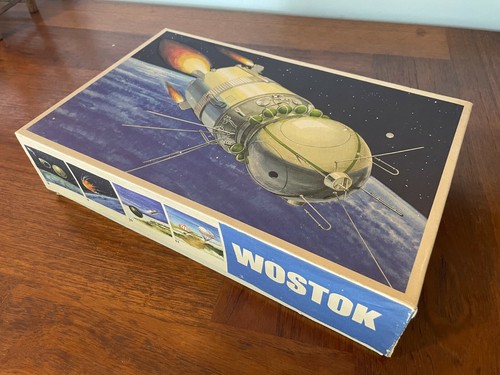 Vintage veb plasticart - vintage,